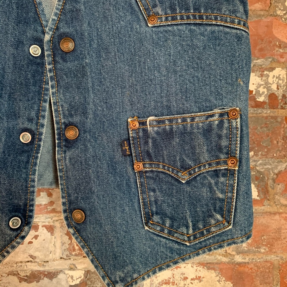 Vintage Levi’s Barnstormer Vest - Picture 2 of 5